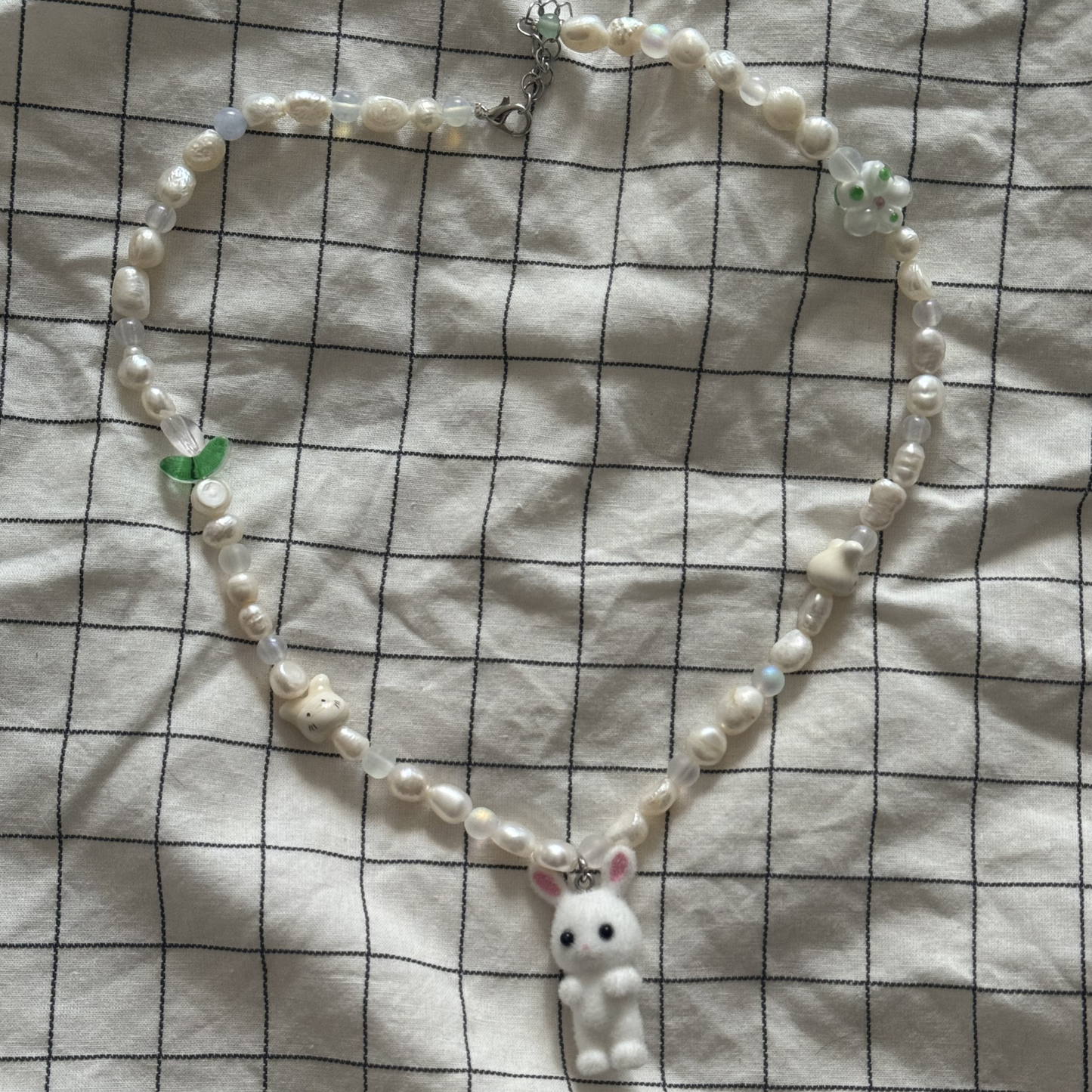 Bunny pearl necklace